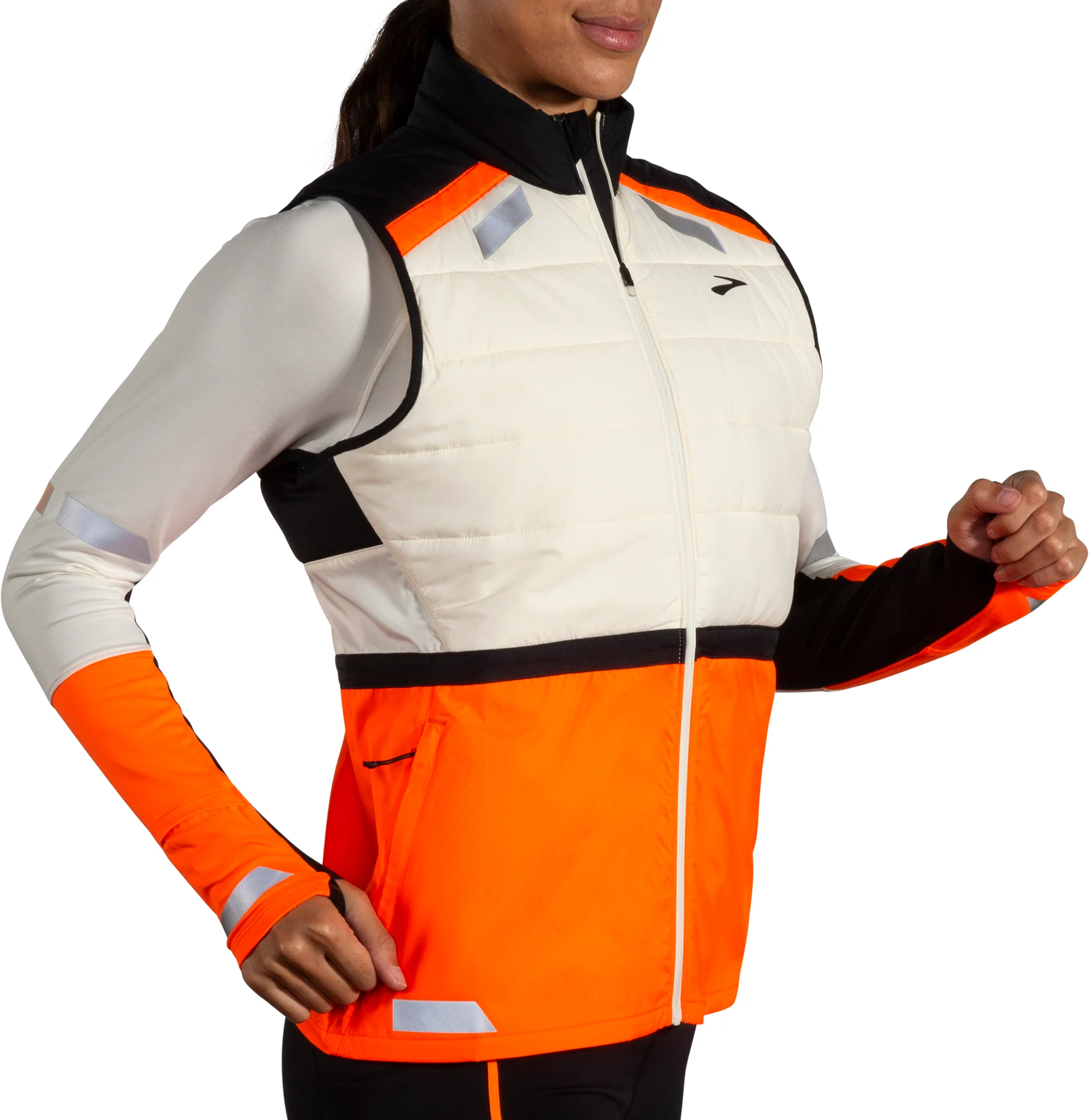 Brooks Run Visible 2.0 Insulated Womens Running Gilet - Grey - Image 3