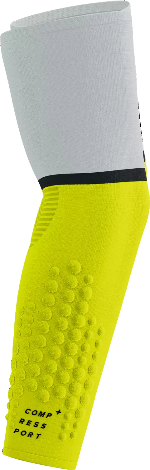 Compressport ArmForce UltraLight Arm Sleeve - White - Image 2