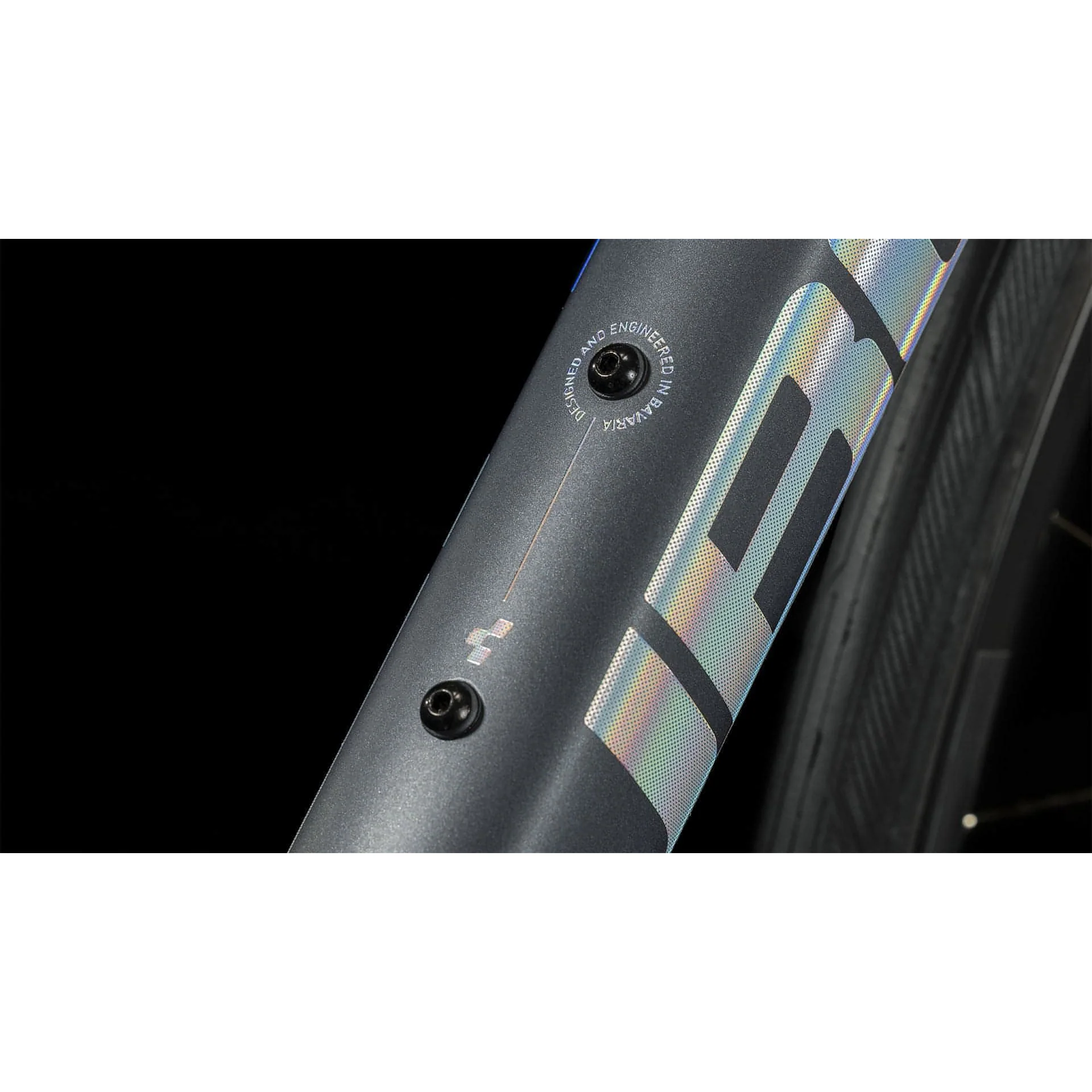 Cube Axial WS Race Road Bike 2024 - Black Rainbow - Image 5