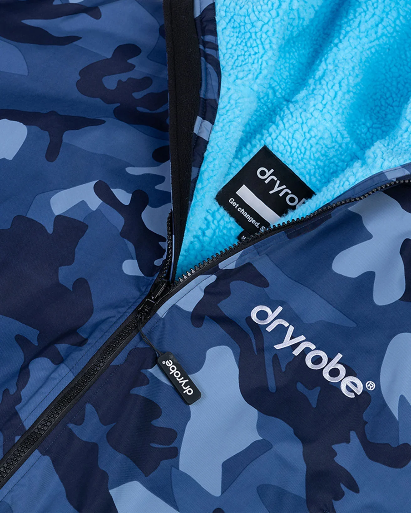Dryrobe Advance Long Sleeve Junior Changing Robe - Blue Camo - Image 3