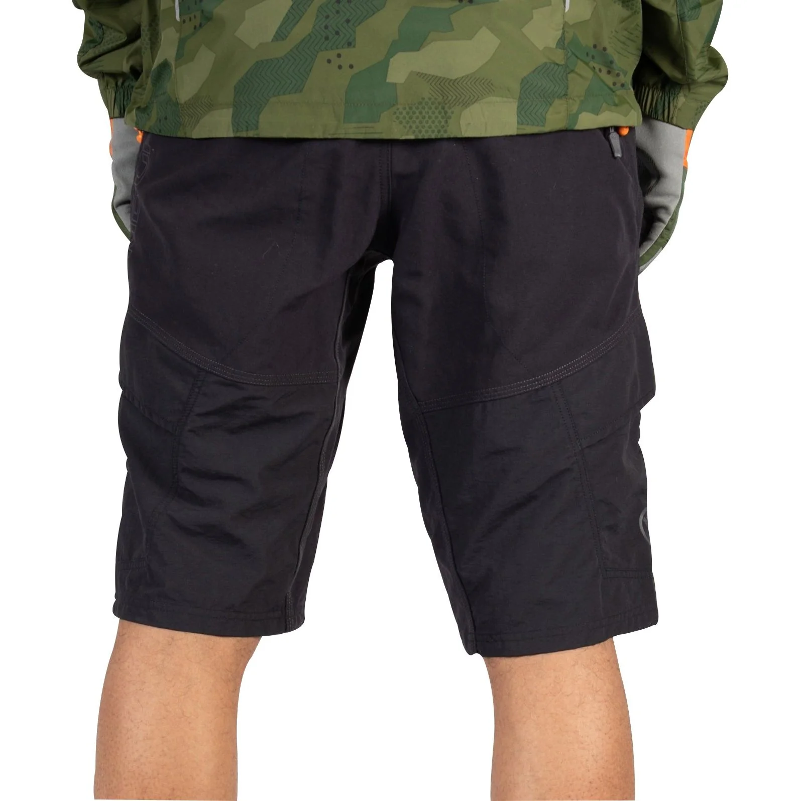 Endura Hummvee Mens Baggy Cycling Shorts With Liner - Black - Image 2