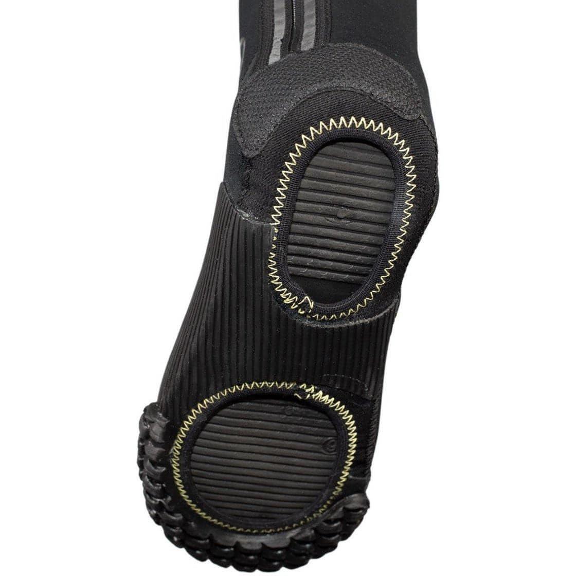 Endura MT500 Cycling Overshoes - Black - Image 4