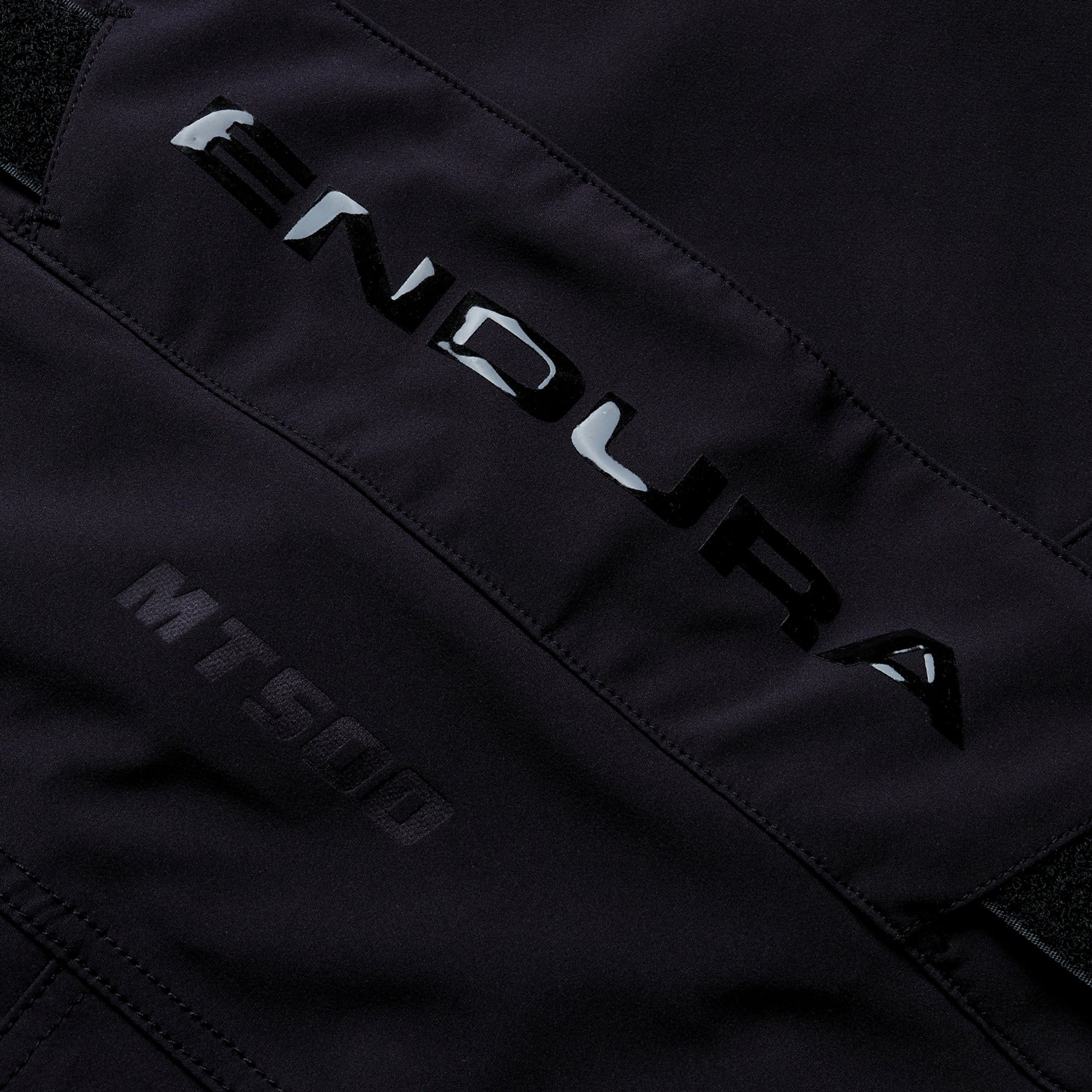 Endura MT500 Spray Mens Cycling Trousers - Black - Image 2