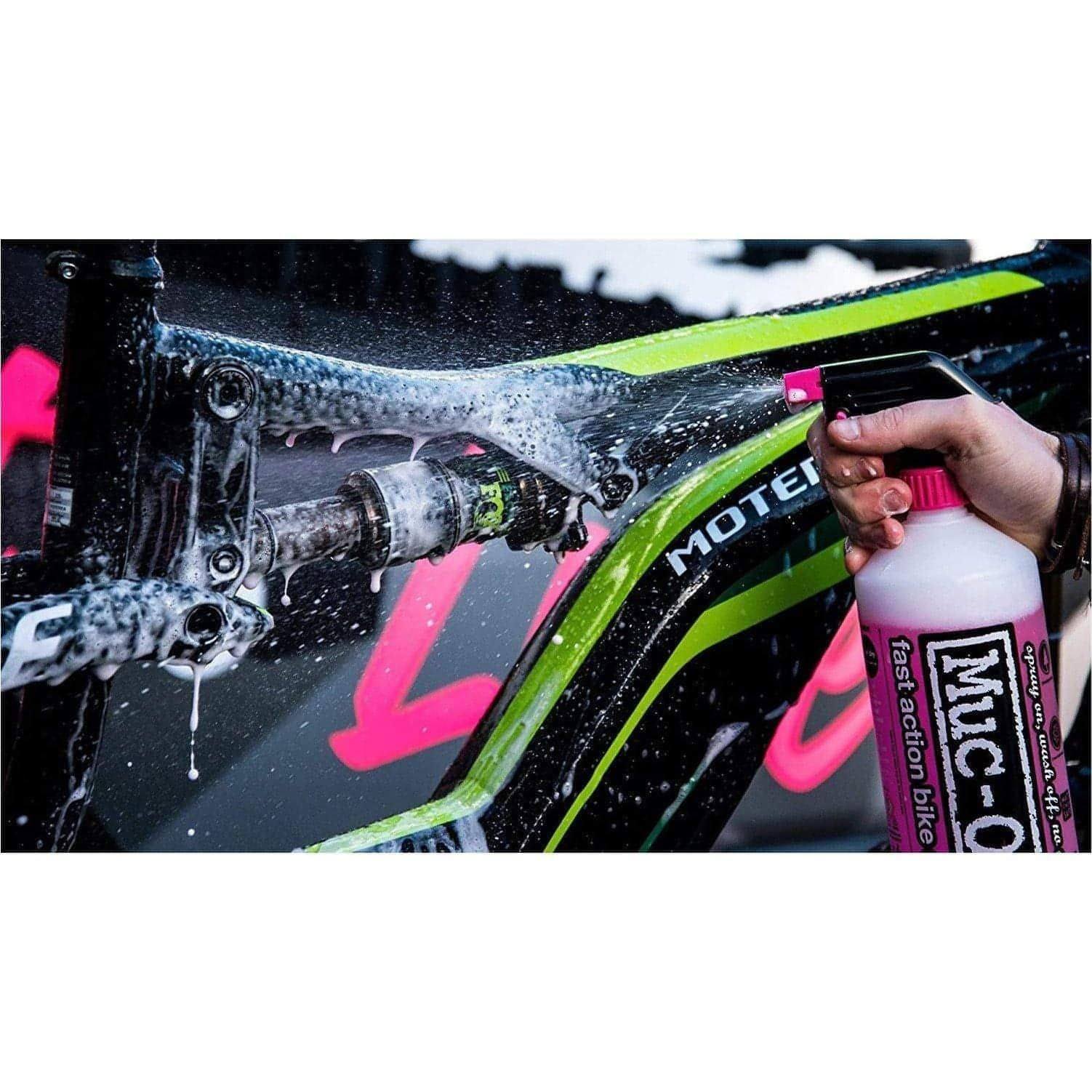Muc-Off Nano Tech Bike Cleaner 1 Litre - Pink - Image 5