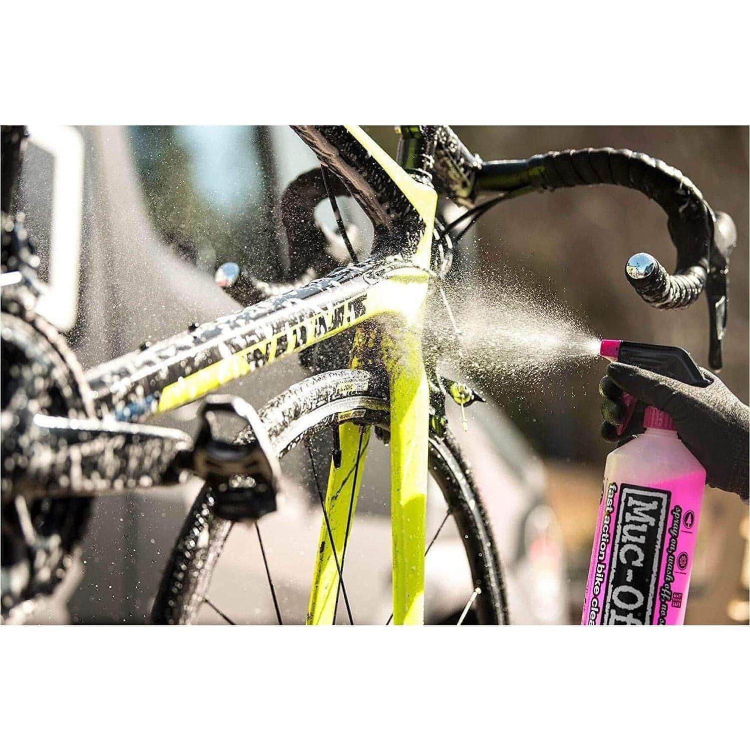 Muc-Off Nano Tech Bike Cleaner 1 Litre - Pink - Image 7
